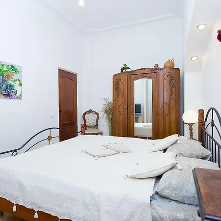 Apartment On Nezavisimosty12
